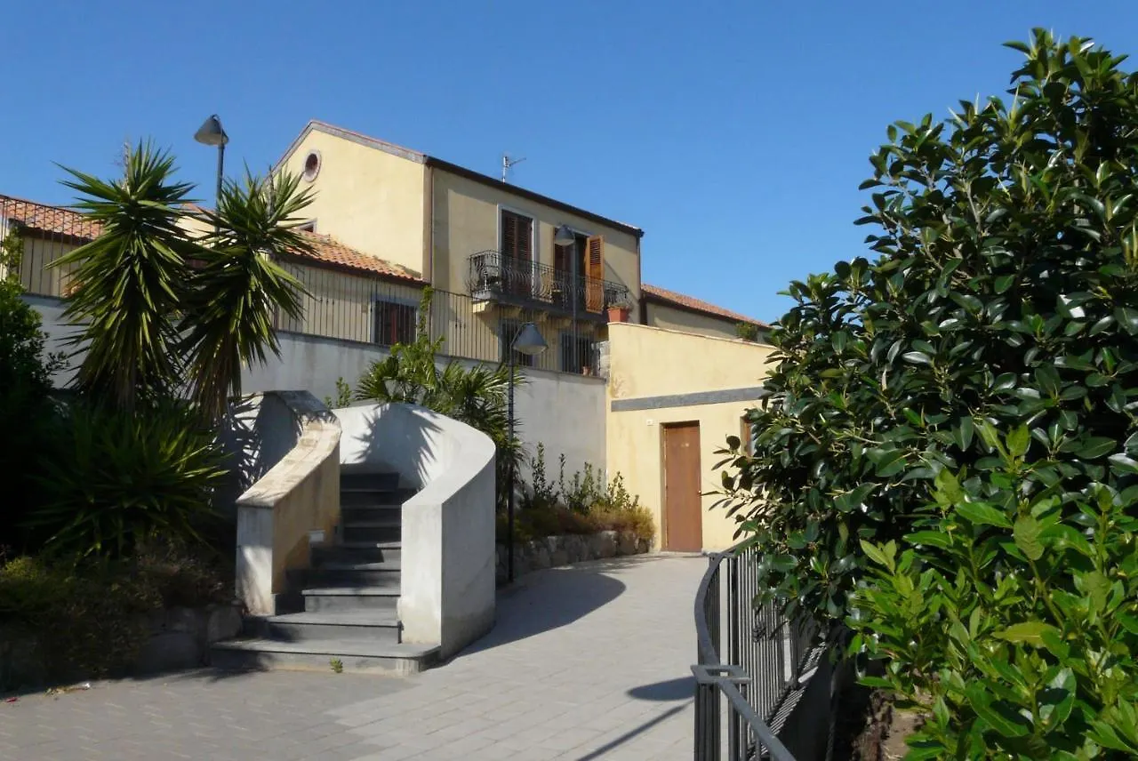 Agriturismo Serra San Biagio Calatabiano 0*,
